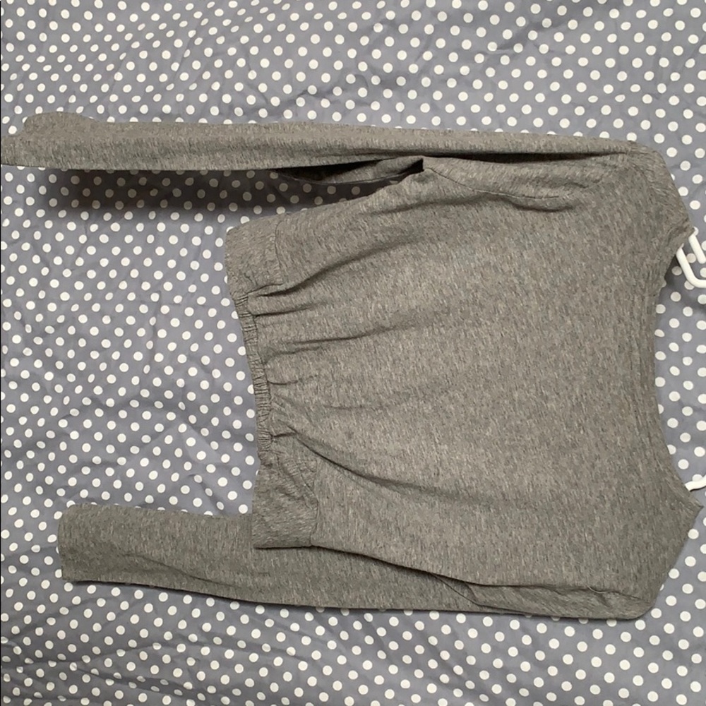 Long sleeve grey crop top! Worn once. - Picture 2 of 2